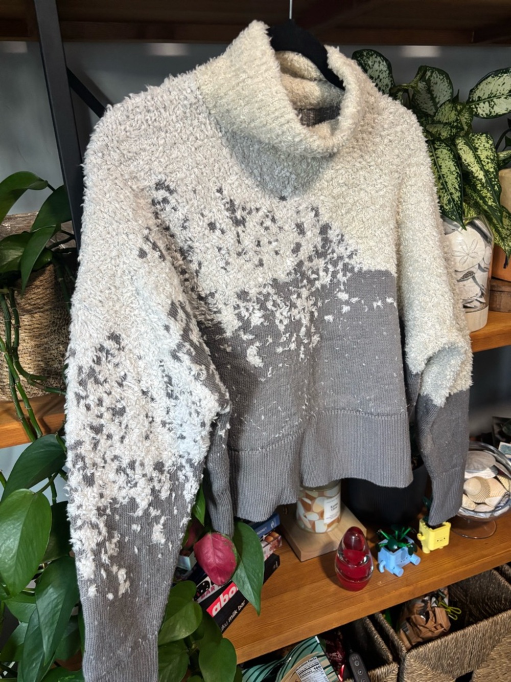 Lululemon Ombre Knit Textured Turtleneck | Size 2 - Picture 4 of 7